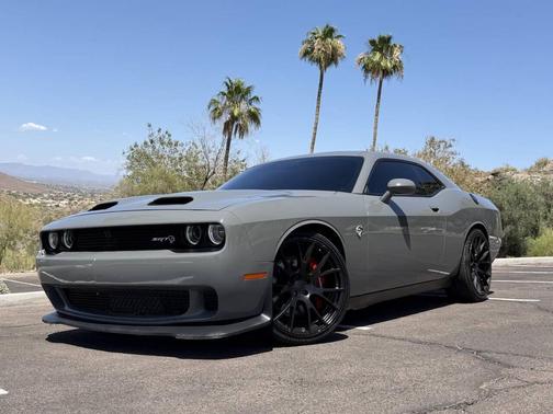 Gray 2019 Dodge Challenger SRT Hellcat