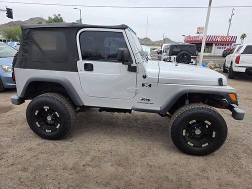 Gray 2003 Jeep Wrangler X