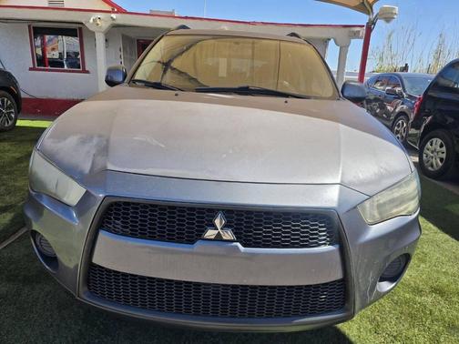 Blue 2010 Mitsubishi Outlander ES