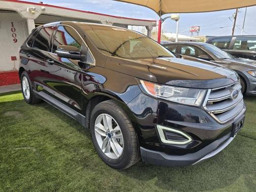 Black 2017 Ford Edge SEL