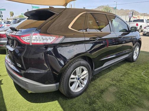 Black 2017 Ford Edge SEL