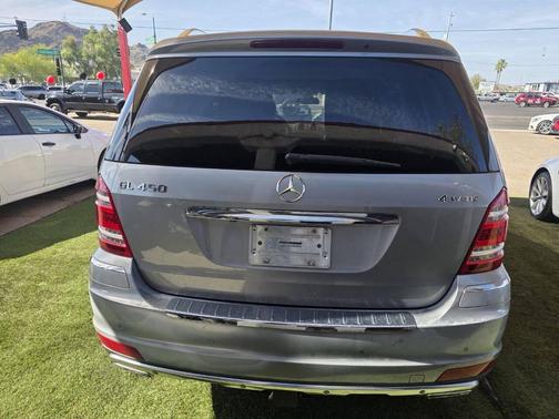 Gray 2011 Mercedes-Benz GL-Class GL 450 4MATIC AWD 4dr SUV