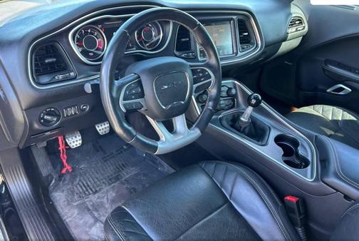 Black 2016 Dodge Challenger SRT 392