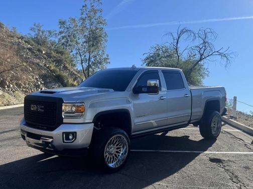 Silver 2019 GMC Sierra 2500 Denali