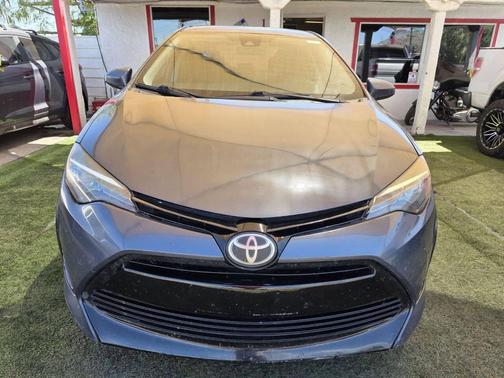 Gray 2018 Toyota Corolla LE