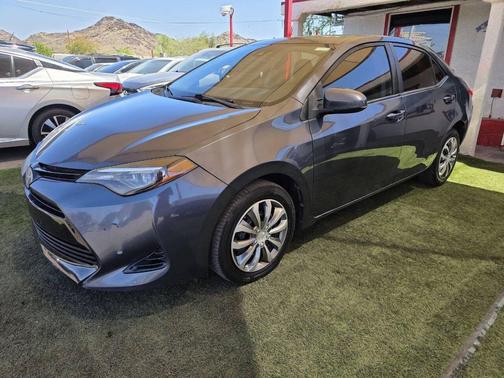 Gray 2018 Toyota Corolla LE