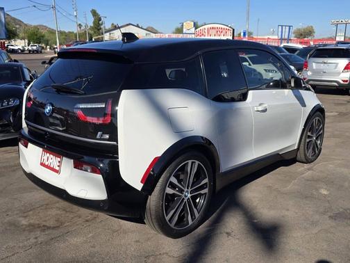 White 2018 BMW i3 94Ah s