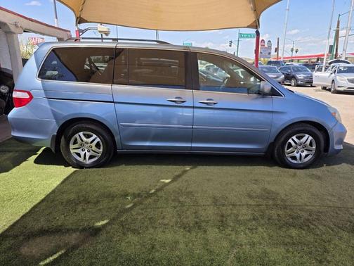 Blue 2005 Honda Odyssey EX-L