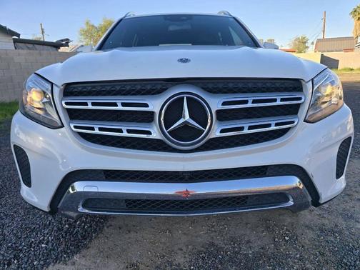 Off White 2018 Mercedes-Benz GLS 450 4MATIC