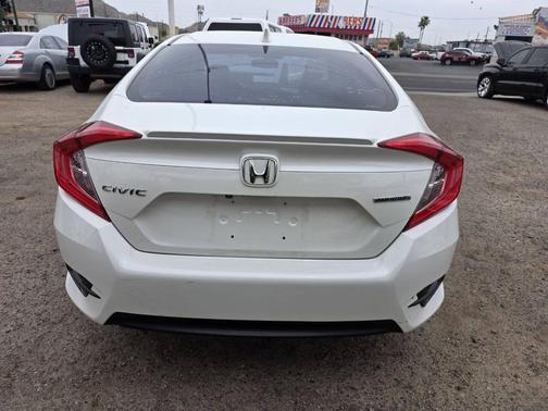 White 2017 Honda Civic Touring