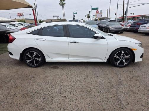 White 2017 Honda Civic Touring