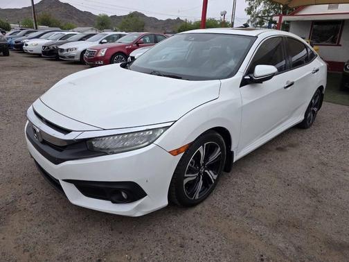 White 2017 Honda Civic Touring
