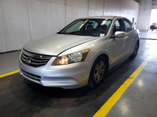 Silver 2012 Honda Accord SE