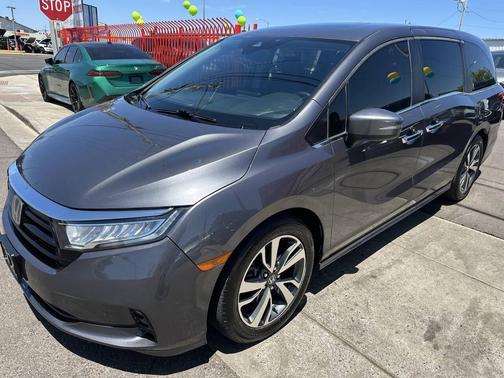 Gray 2021 Honda Odyssey Touring 4dr Mini Van