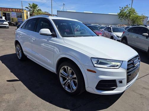 White 2017 Audi Q3 2.0T Premium Plus