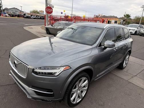 Gray 2017 Volvo XC90 T6 Inscription