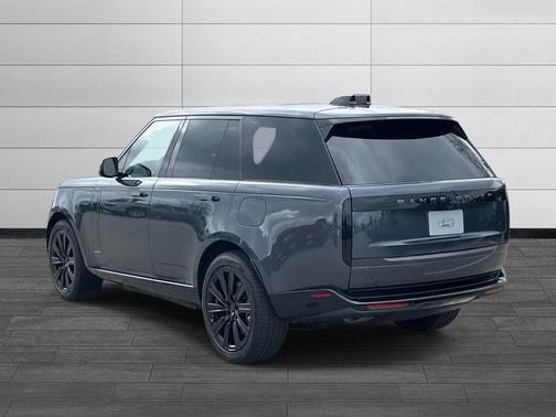 Blue 2026 Land Rover Range Rover P550e SE