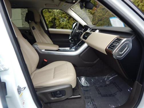 2019 Land Rover Range Rover Sport HSE