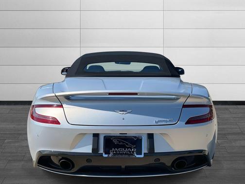 2016 Aston Martin Vanquish Volante