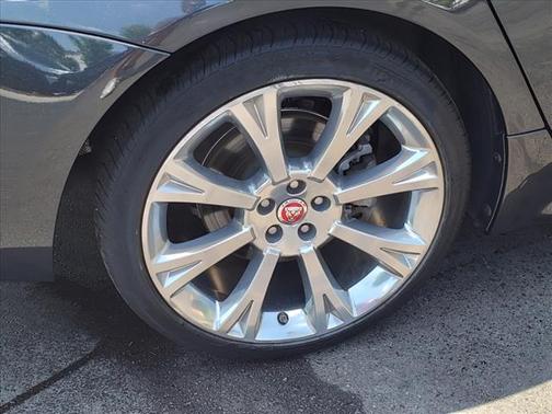 2019 Jaguar XJ R-Sport