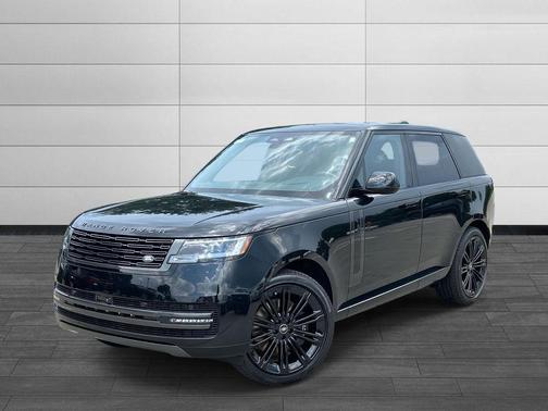 2025 Land Rover Range Rover P530 SE