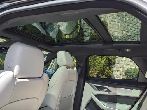 2026 Jaguar F-PACE R-Dynamic S P250 AWD Automatic