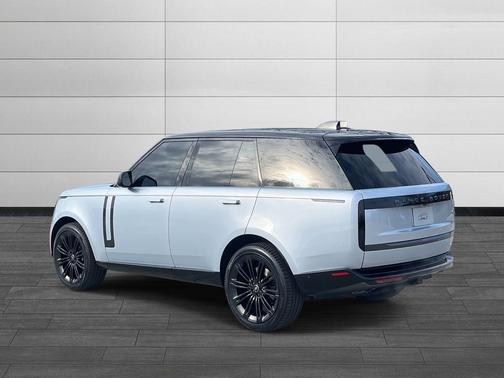 2023 Land Rover Range Rover Autobiography
