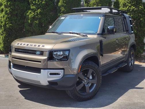 2020 Land Rover Defender 110 SE
