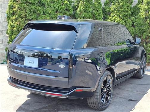 2023 Land Rover Range Rover P530 Autobiography LWB