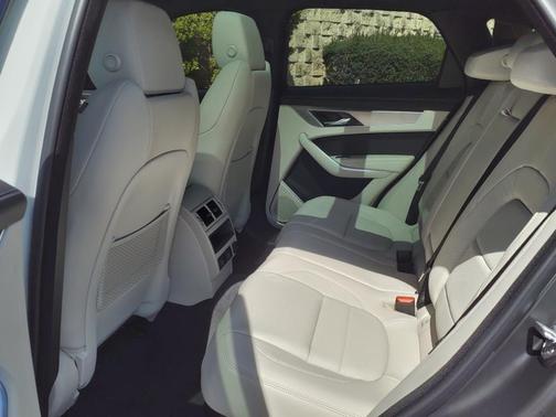 2026 Jaguar F-PACE R-Dynamic S P250 AWD Automatic