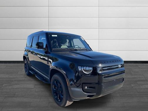 Santorini Black Metallic 2026 Land Rover Defender S