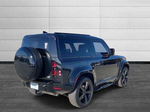 2023 Land Rover Defender 90 X-Dynamic SE