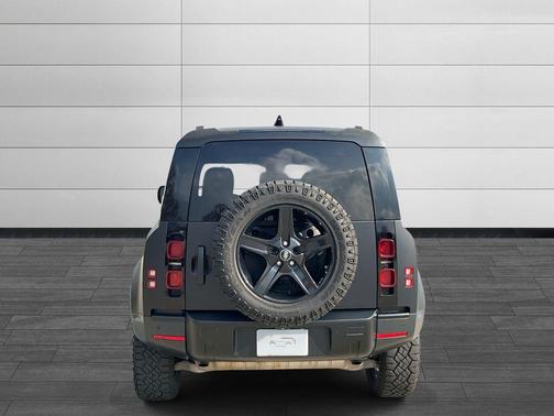 2020 Land Rover Defender 110 HSE