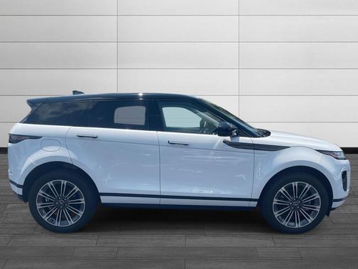 2025 Land Rover Range Rover Evoque Core S