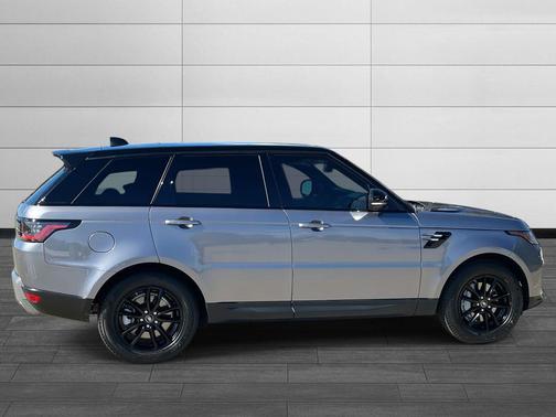 2020 Land Rover Range Rover Sport SE
