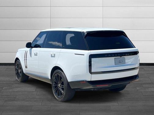 White 2024 Land Rover Range Rover P530 Autobiography