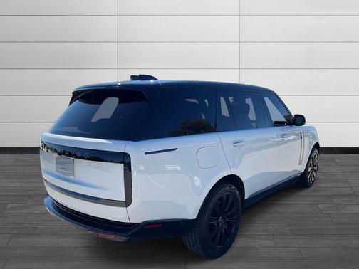 2024 Land Rover Range Rover P530 Autobiography