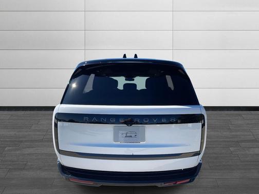 2024 Land Rover Range Rover P530 Autobiography