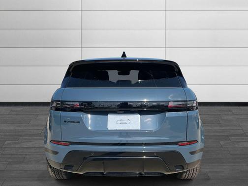 2026 Land Rover Range Rover Evoque Dynamic SE