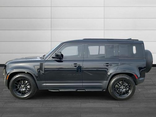 2025 Land Rover Defender 110 P300