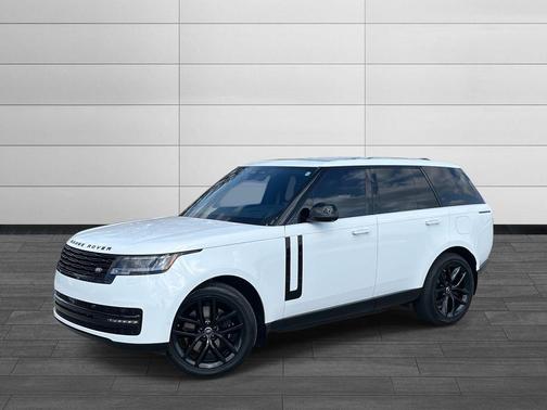 2025 Land Rover Range Rover P550e SE