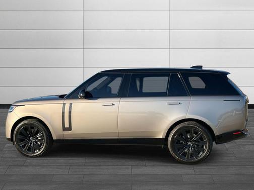 2023 Land Rover Range Rover P530 SE
