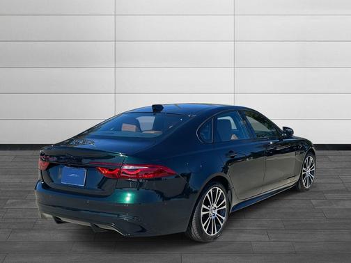 2024 Jaguar XF R-Dynamic SE P250 AWD Automatic