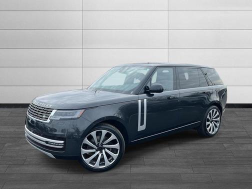 2026 Land Rover Range Rover P530 Autobiography