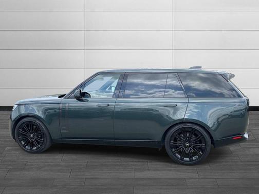 2023 Land Rover Range Rover Autobiography