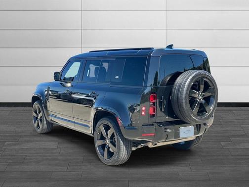 Santorini Black Metallic 2023 Land Rover Defender 110 X-Dynamic SE