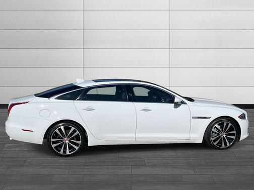 2019 Jaguar XJ XJL Portfolio