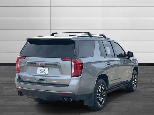 2024 GMC Yukon 4WD AT4