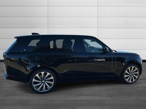 2025 Land Rover Range Rover P530 Autobiography