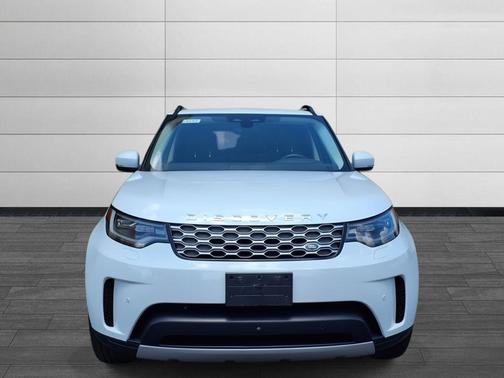 2023 Land Rover Discovery P300 S